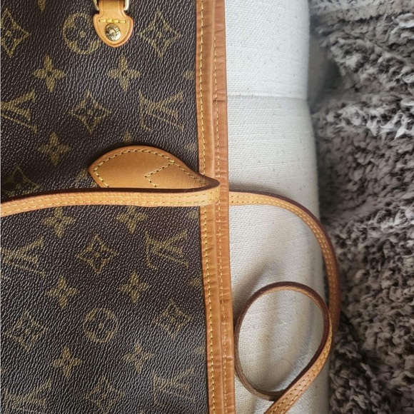 ❌SOLD❌(PRICE IS FIRMED) Authentic Neverfull Mm monogram - Picture 13 of 16